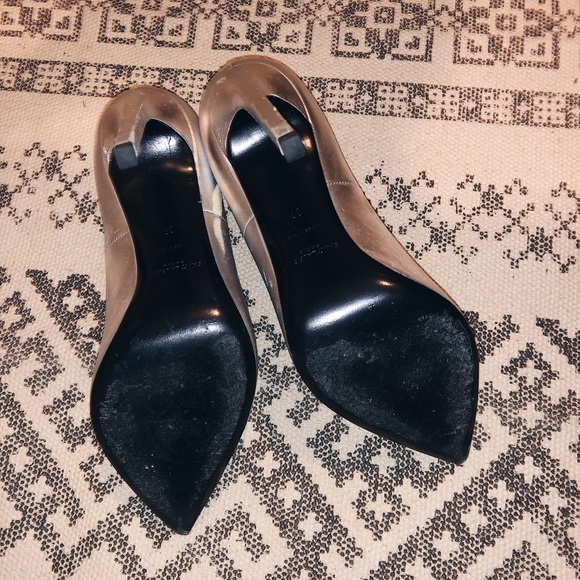 Saint Laurent YSL silver Sculpted back pumps - Picture 4 of 8